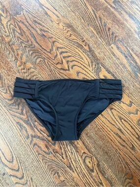 Seafolly hipster multi strap hipster bikini bottoms size US 8 / AU 12 black